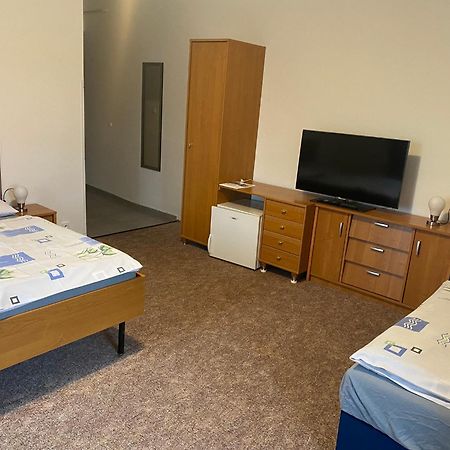 Kotrba Privat Hotel Telc Bagian luar foto